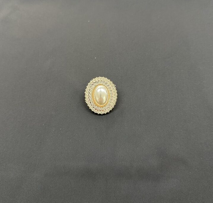 Vintage Pins - Image 4