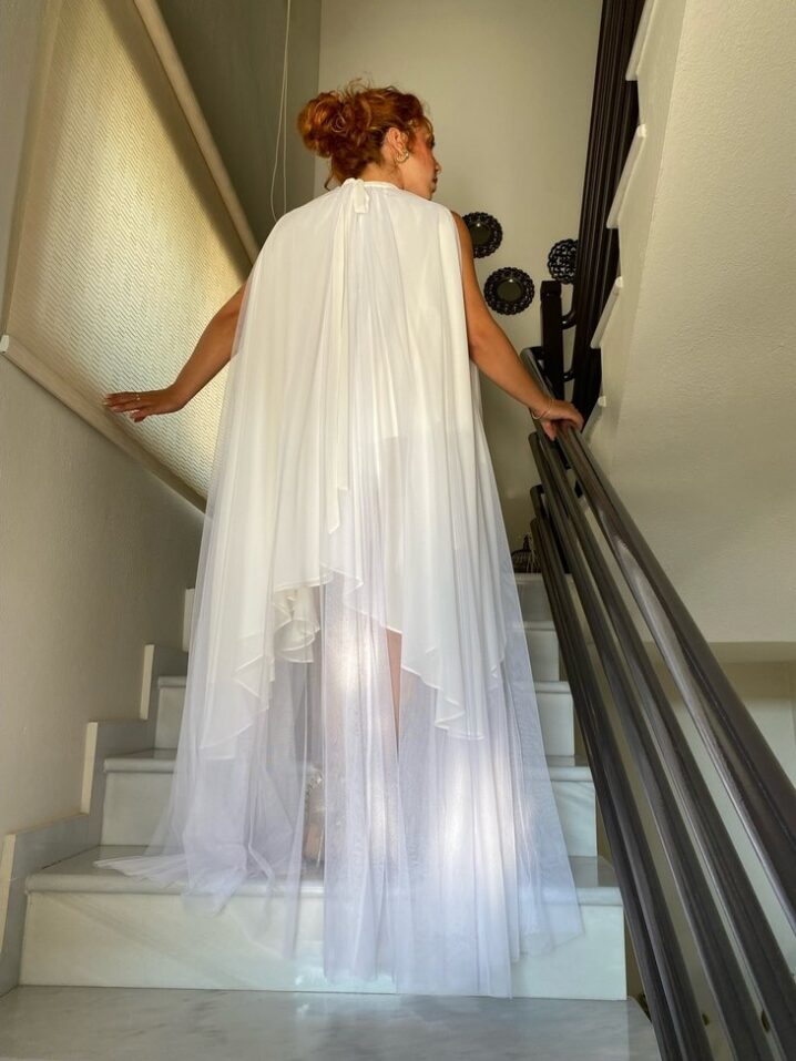 Γυναικείο Sheer Layered Cape Φόρεμα-Λευκό - Image 2
