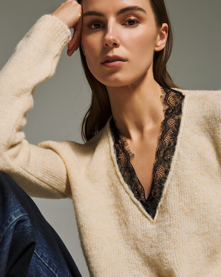 Γυναικεία V neck lace knit Μπλούζα-Μπεζ - Image 3