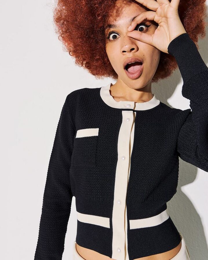 Γυναικείο Knit Set skirt / Jacket With Pearls-Ασπρόμαυρο - Image 3